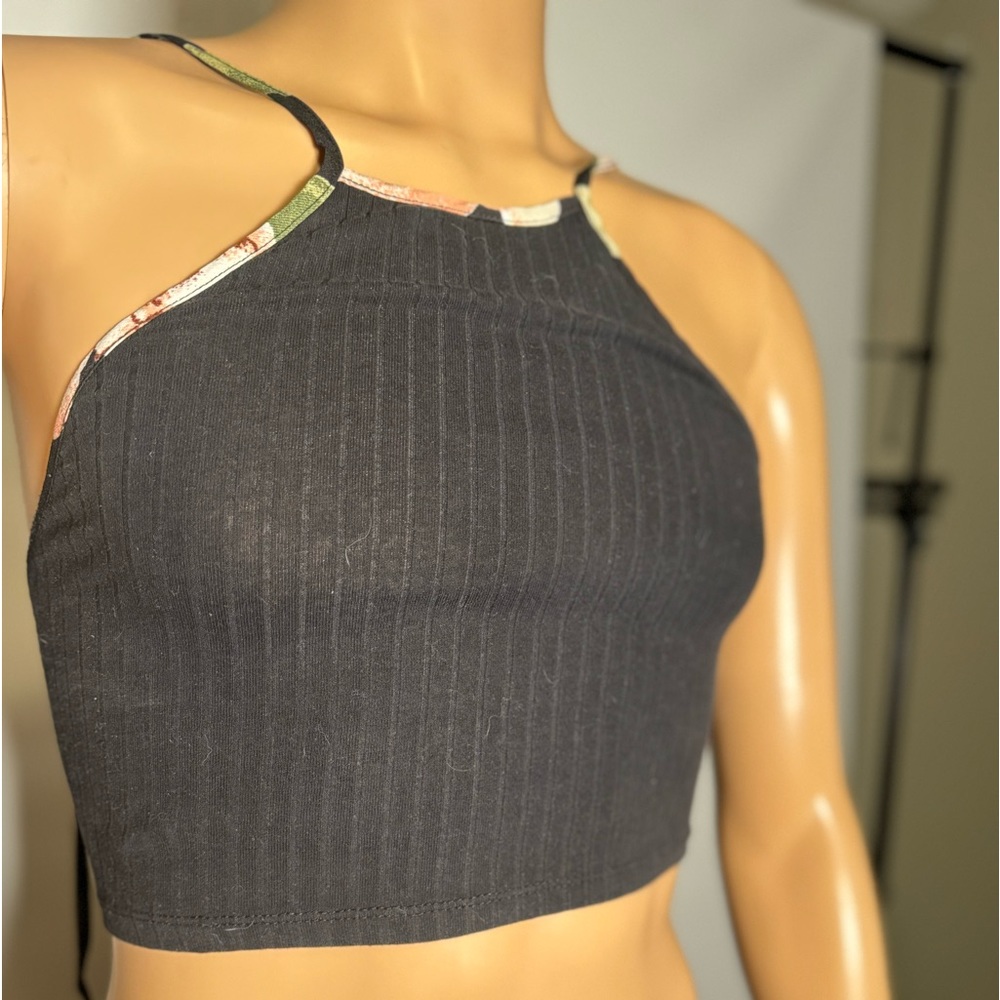 Black Shein crop top